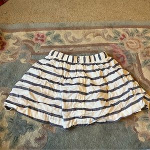 Cherokee girls large gray and white striped skirt! Includes stretchy waistband